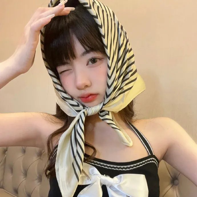 十二生笑又笑